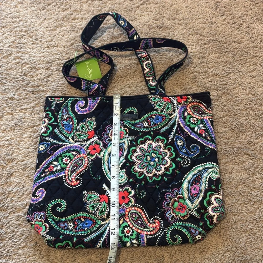Tote - Picture 5 of 7